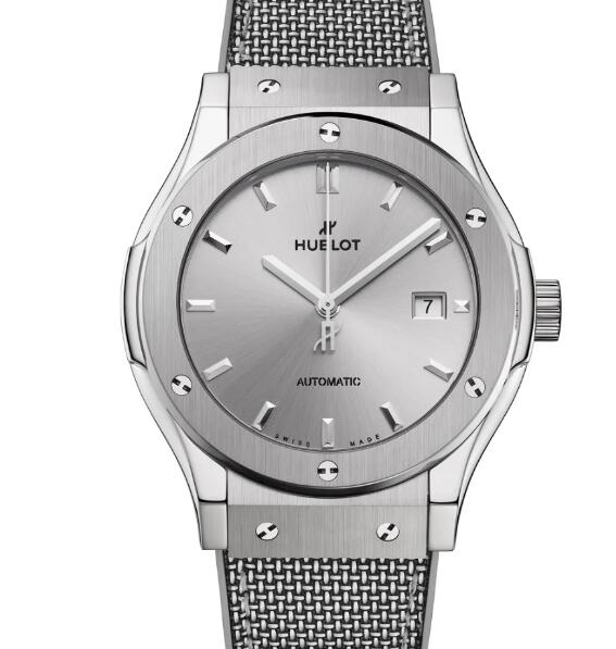 HUBLOT Classic Fusion Essential Gray Replica Watch 542.NX.5610.NR.HEC24